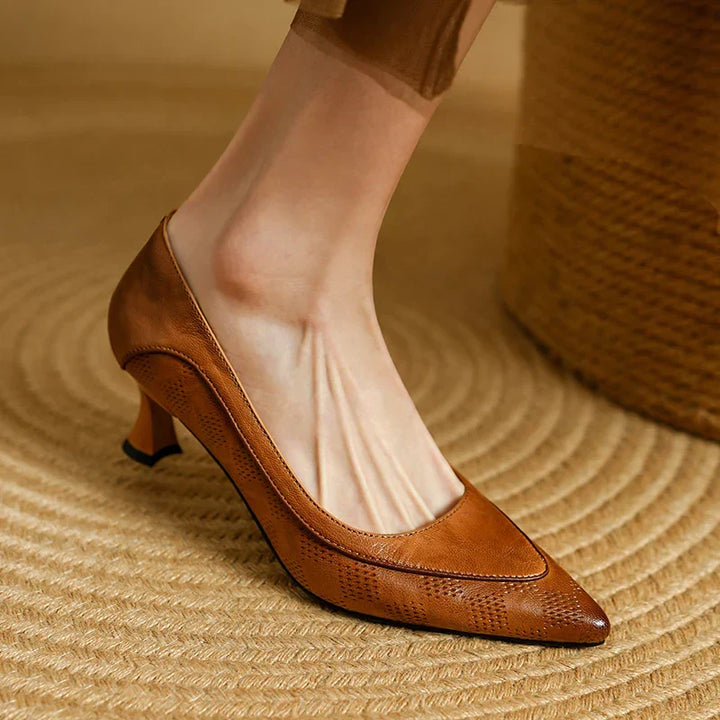 Lyra™ | Timeless Leather Pumps