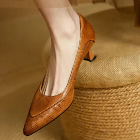 Lyra™ | Timeless Leather Pumps